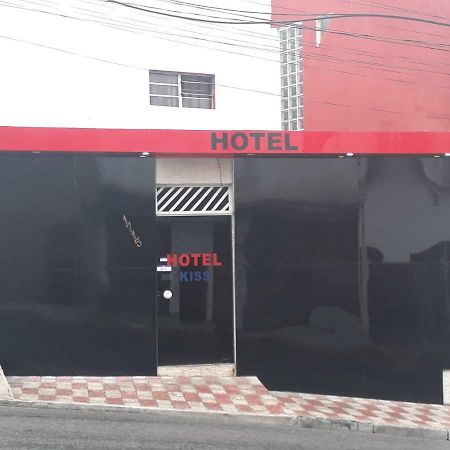 Hotel Kiss - Taboao Da Serra Bagian luar foto
