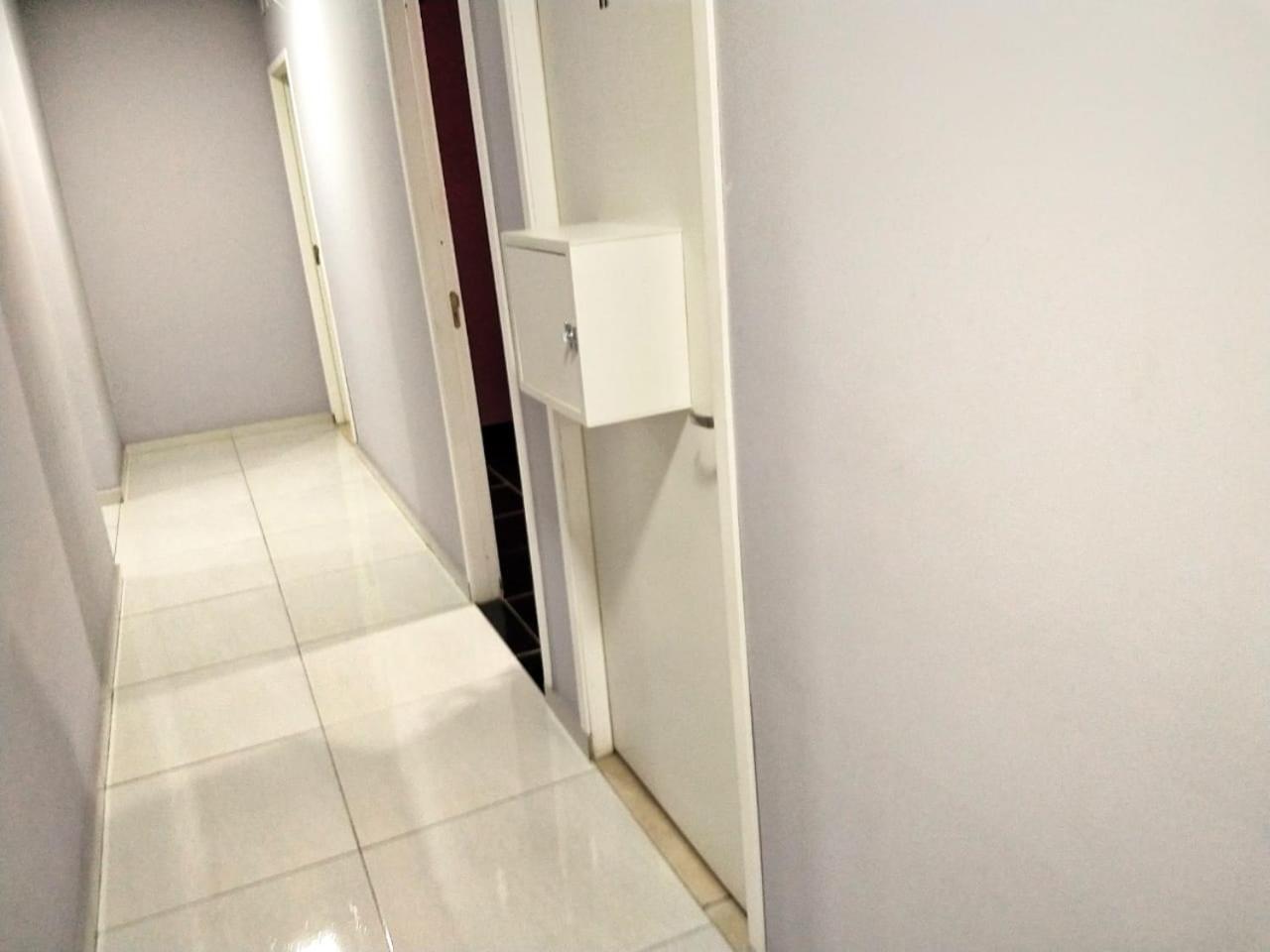 Hotel Kiss - Taboao Da Serra Bagian luar foto